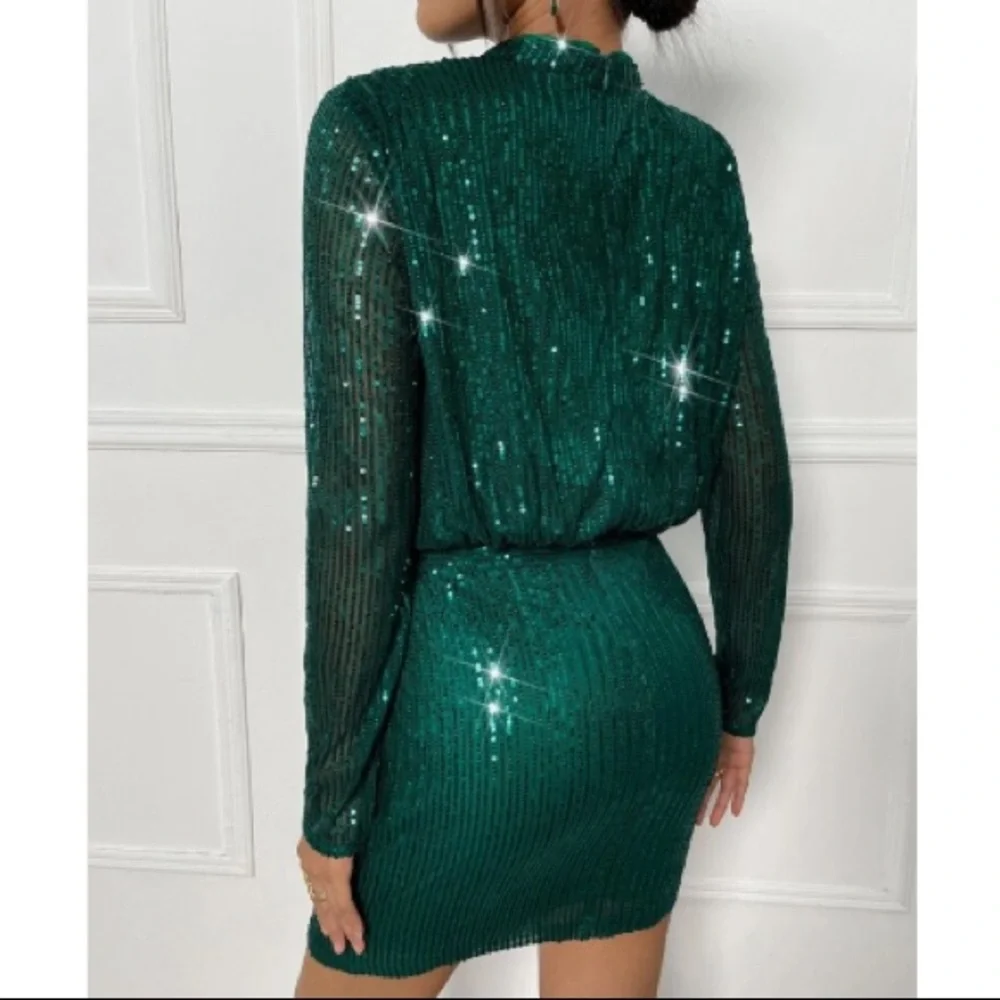 Green long sleeve sequin bodycon mini dress_5